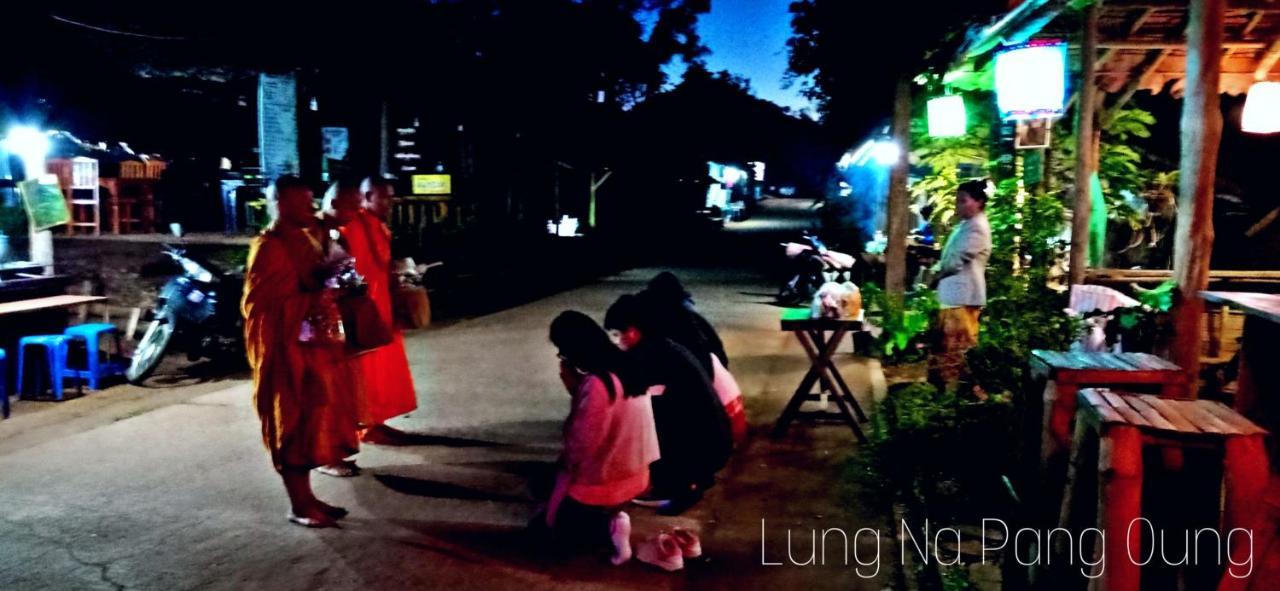 ลุงนะ โฮมสเตย์ ปางอุ๋ง แม่ฮ่องสอน Ban Huai Makhuea Som Buitenkant foto